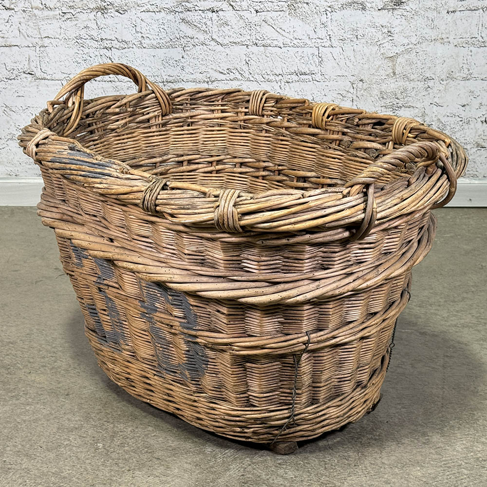 Champagne Basket