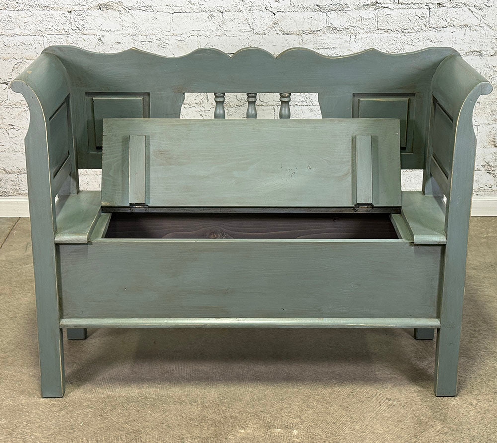 Shepherds Bench with Storage, Sm.