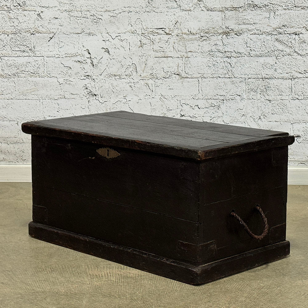 Antique English Painted Pine Rustic Box with Rope Handles