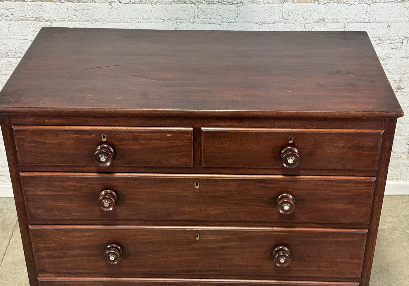 Antique Mahogany Chest of Drawers c.1850