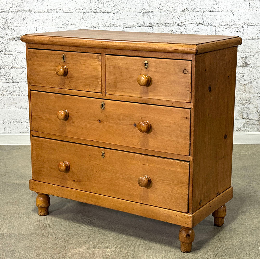 Antique English Pine Chest Of Drawer c.1890