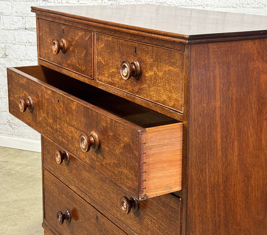 Antique English Mahogany Chest of Drawers