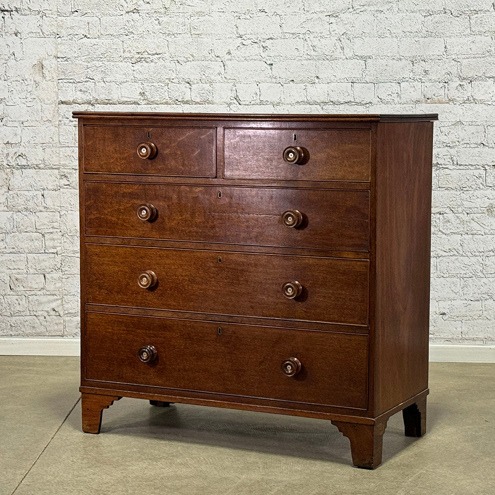 Antique English Mahogany Chest of Drawers