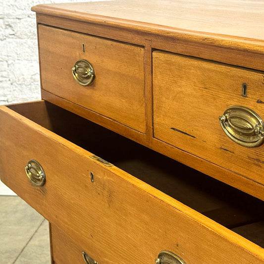 Georgian Pine Chest of Drawers
