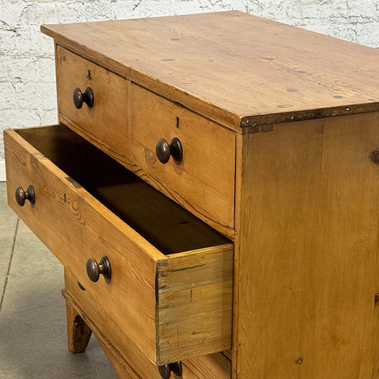 Antique Pine Chest of Drawers