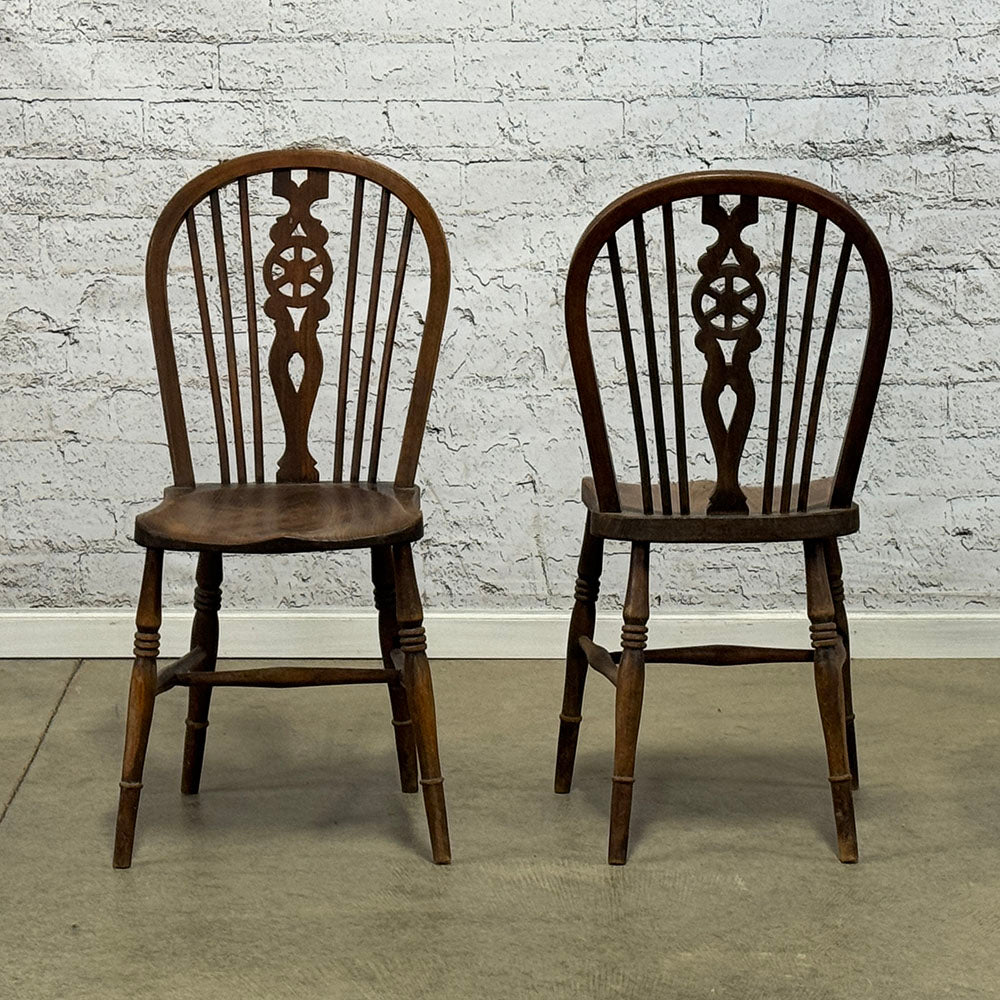 Antique Wheelback Windsor Side Chair