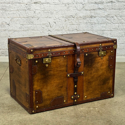 Large Vintage Leather Trunk/Coffee Table