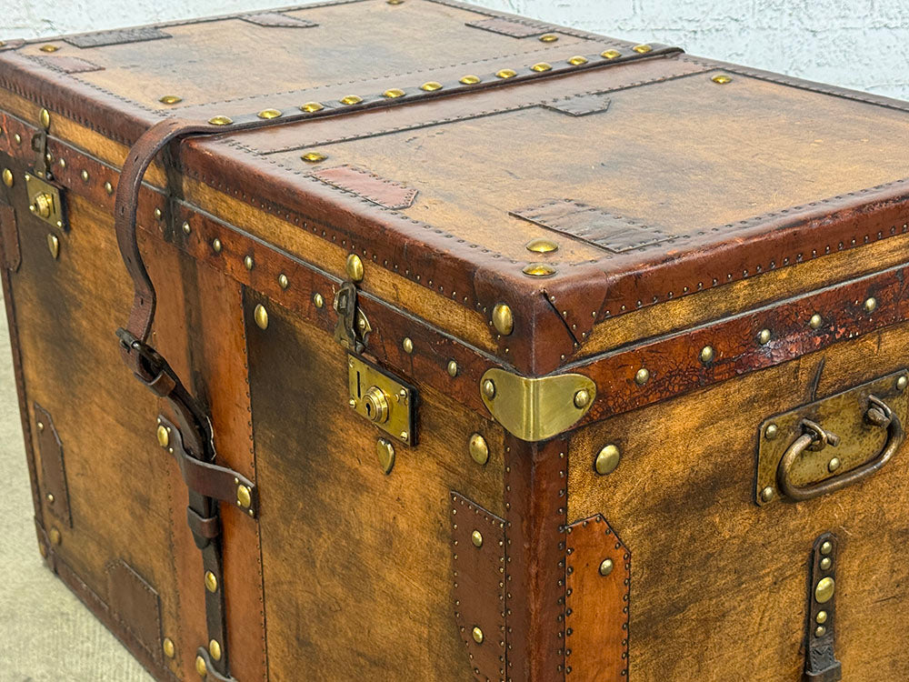 Large Vintage Leather Trunk/Coffee Table