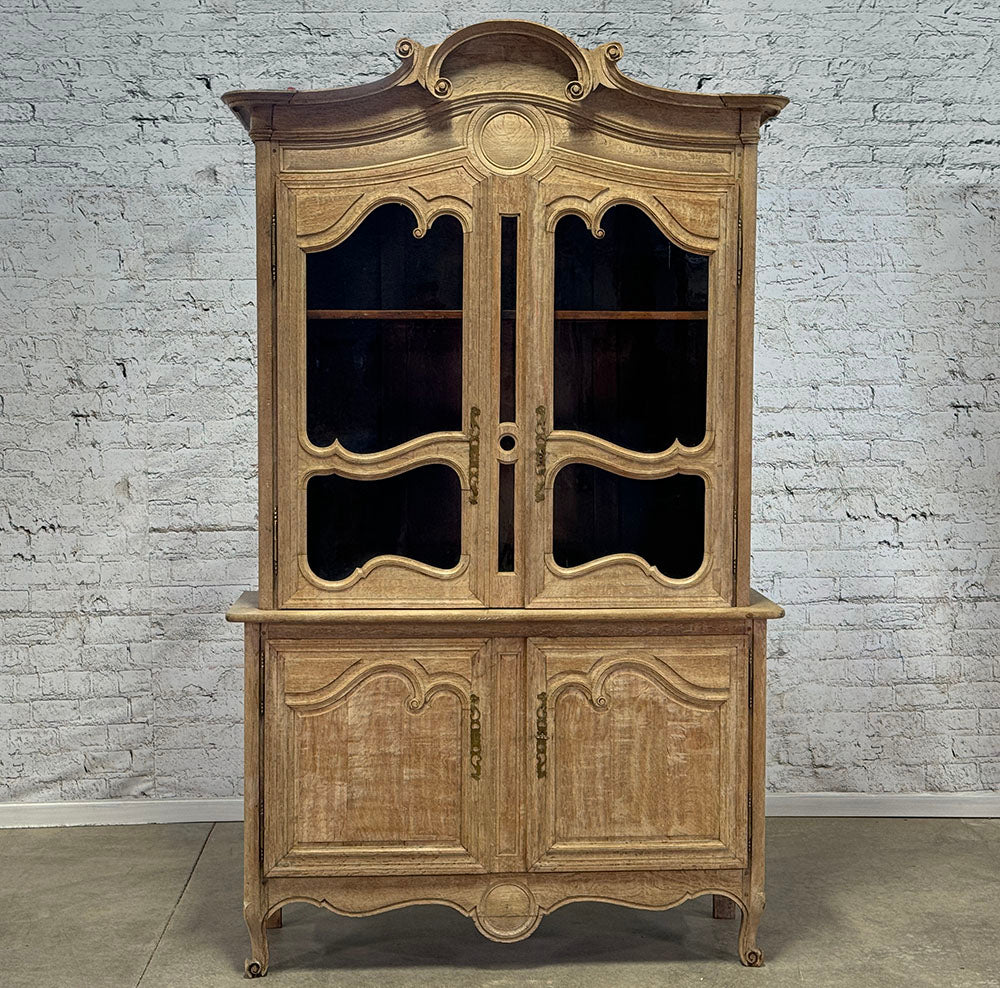 Antique French Bleached Oak Buffet Du Corps c.1850