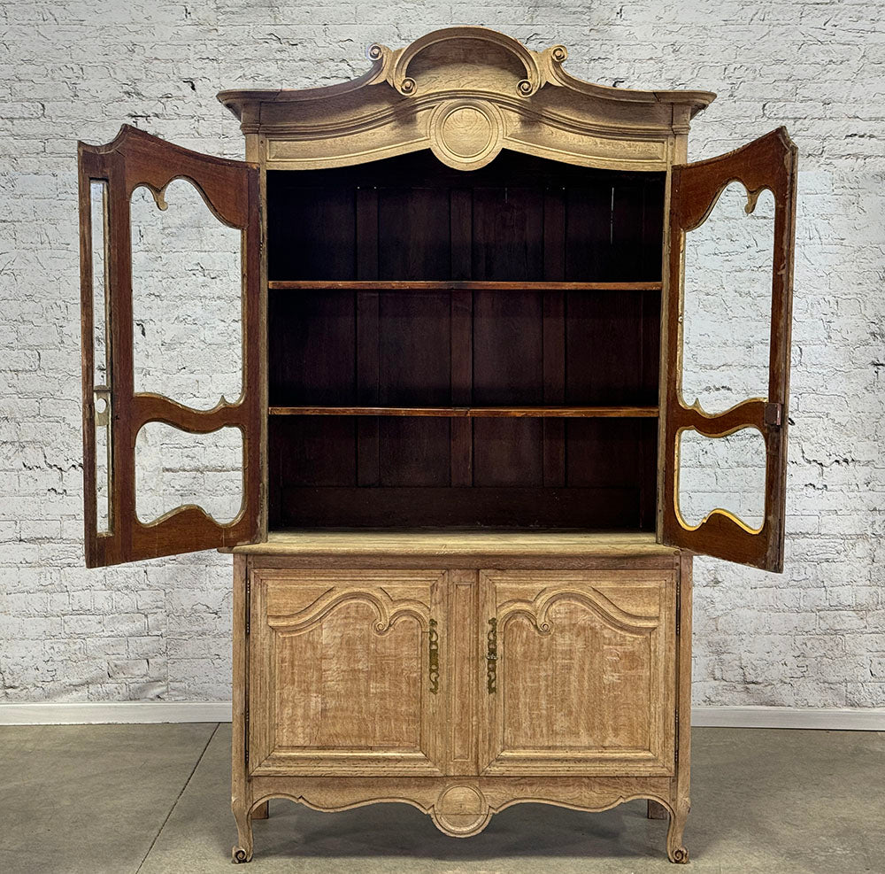 Antique French Bleached Oak Buffet Du Corps c.1850
