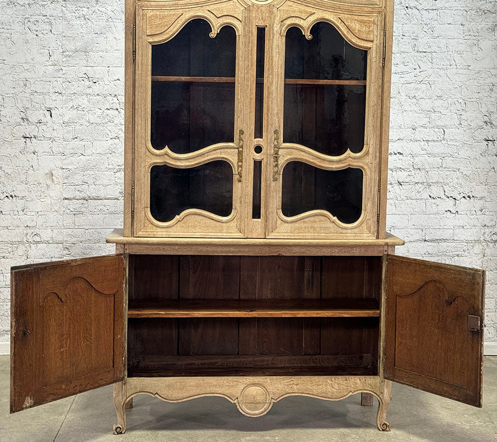 Antique French Bleached Oak Buffet Du Corps c.1850