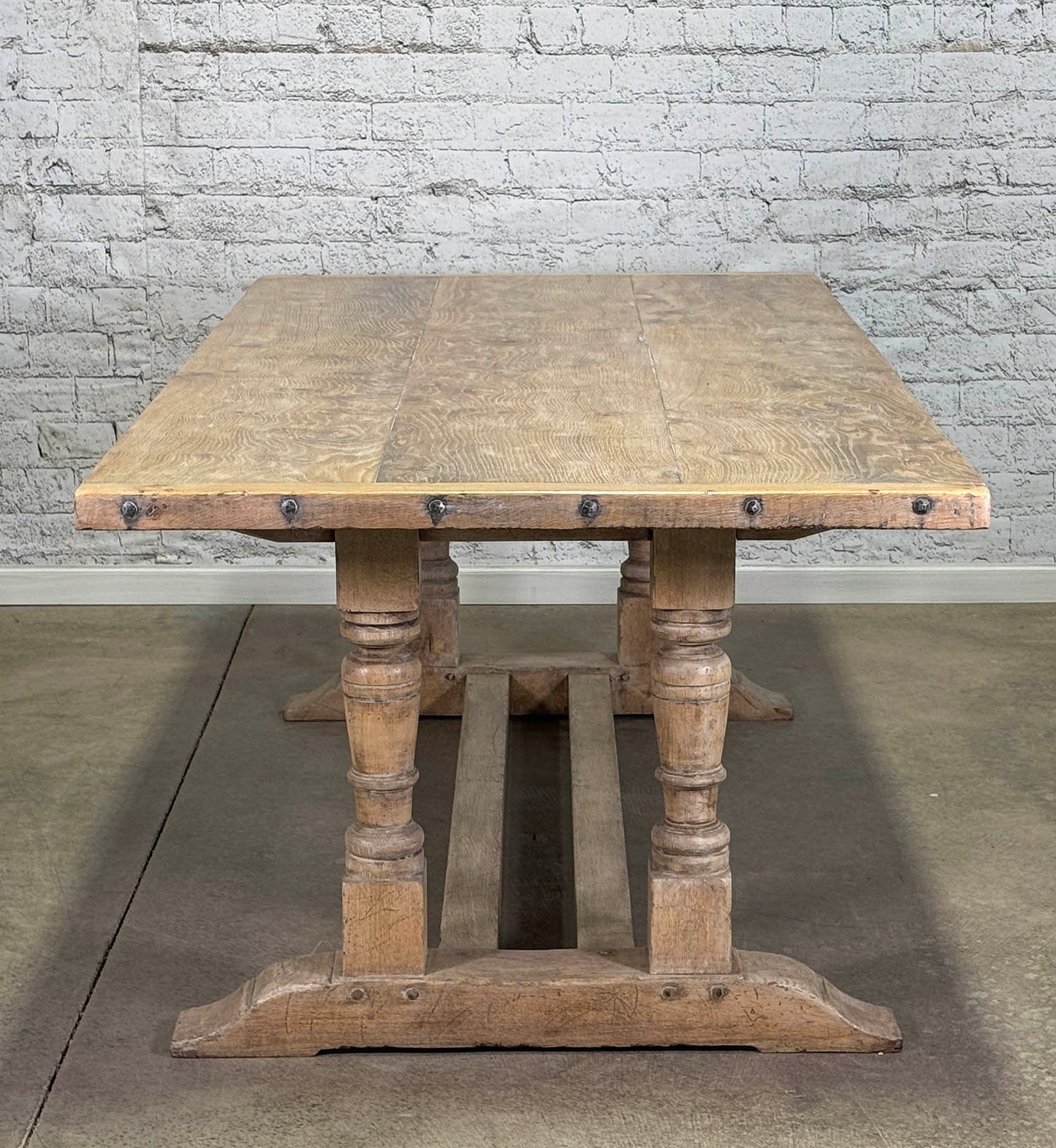 Antique Elm Tressle Table