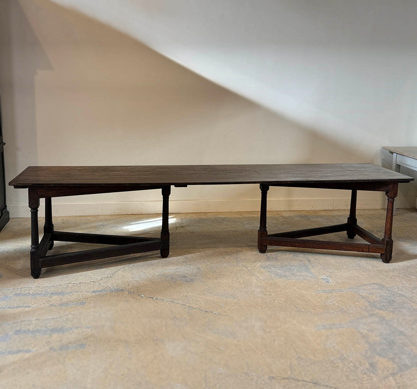 Double Trestle Triangle Pedestal Table