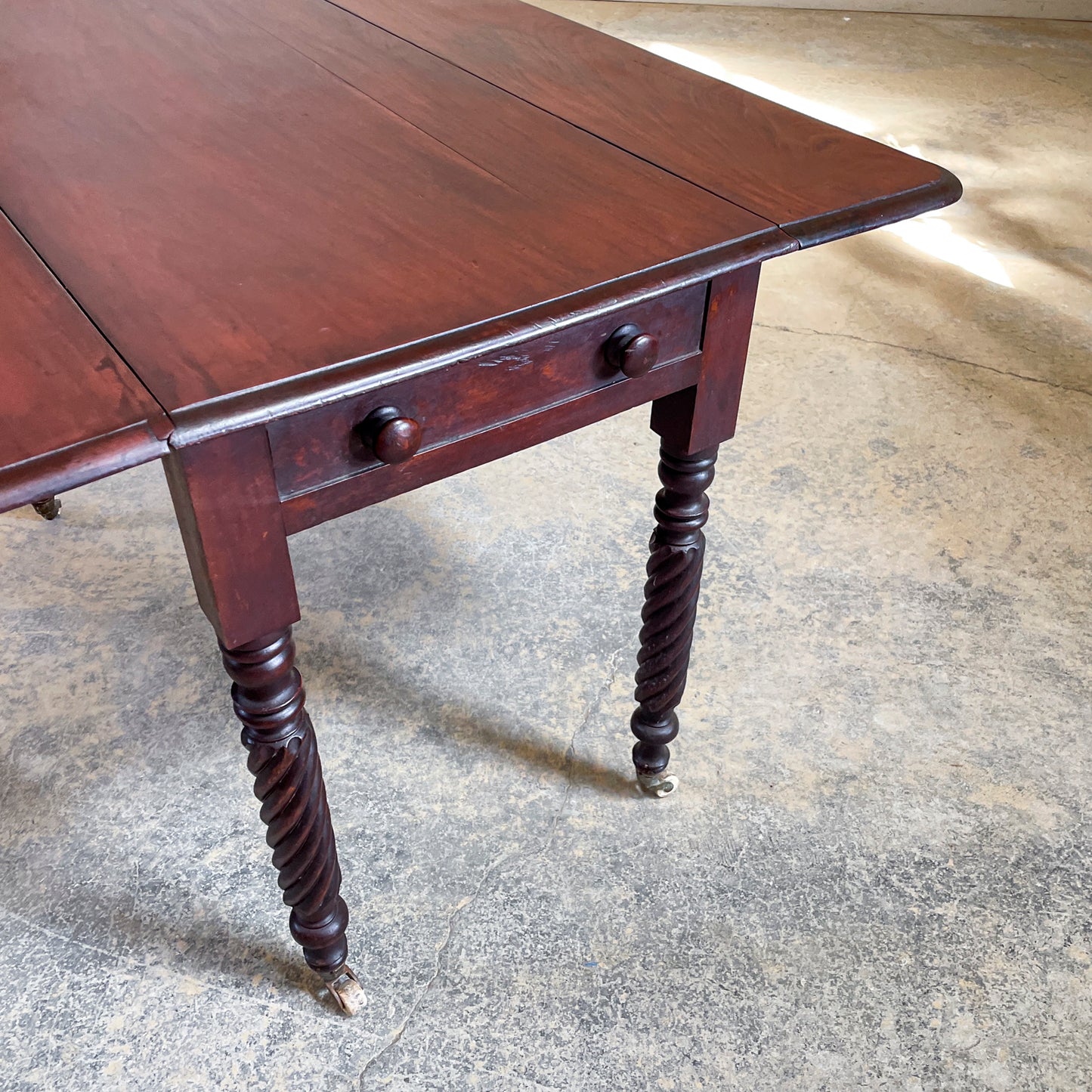 Antique Mahogany Dropleaf Table