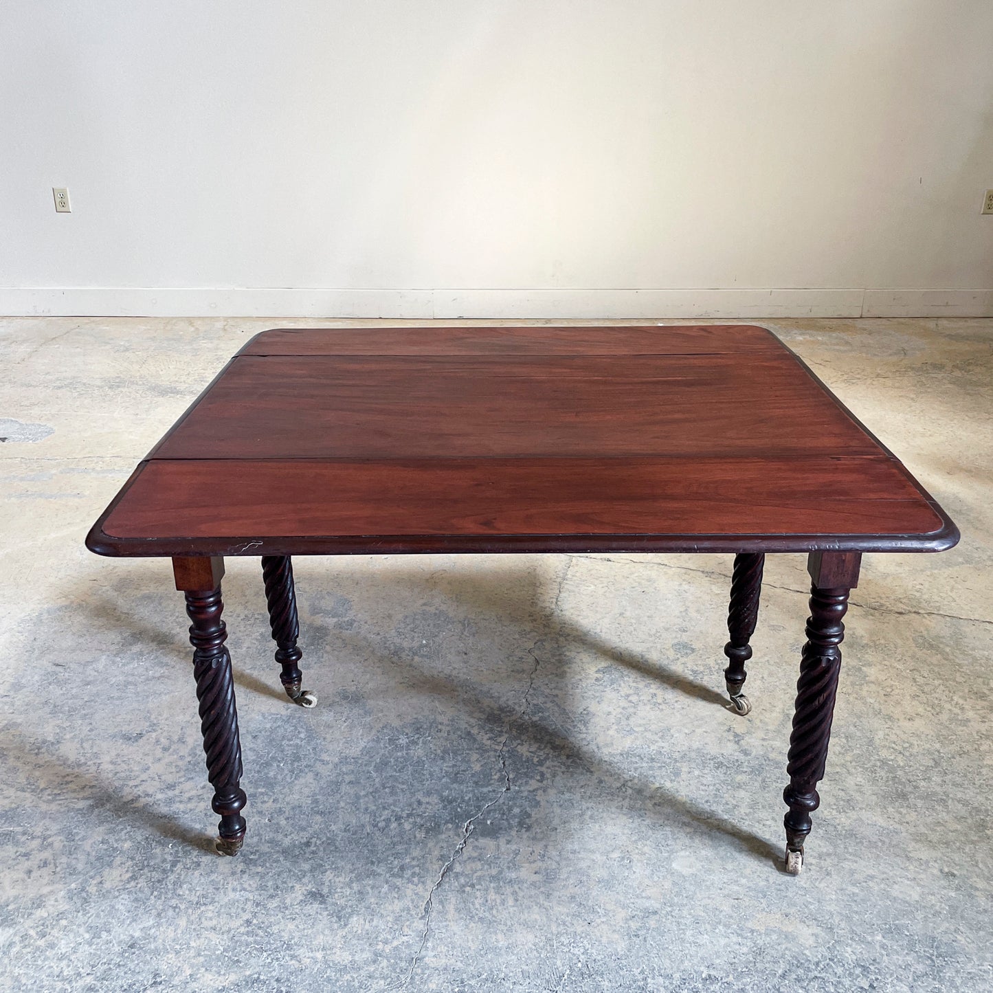 Antique Mahogany Dropleaf Table