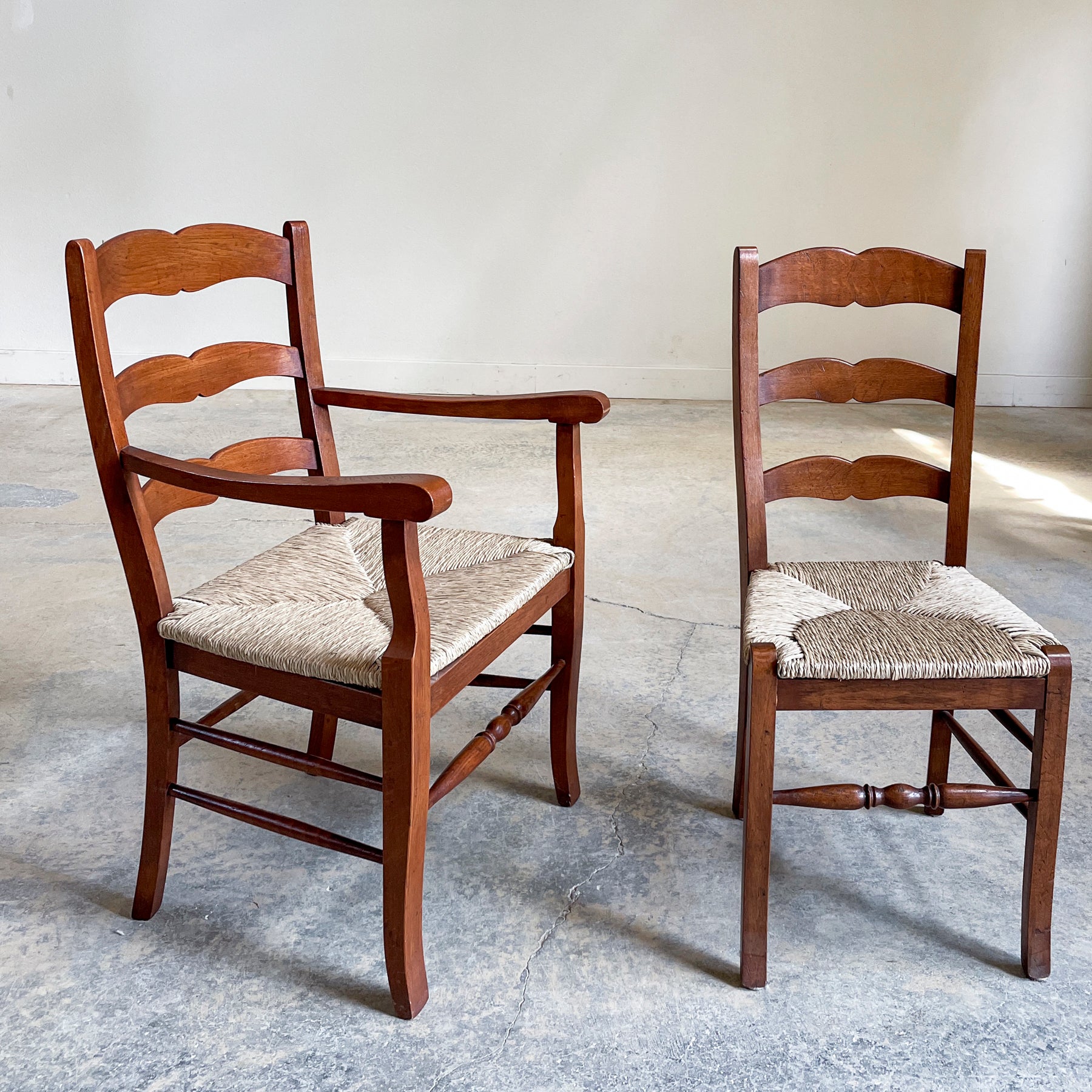 Country oak dining chairs new arrivals