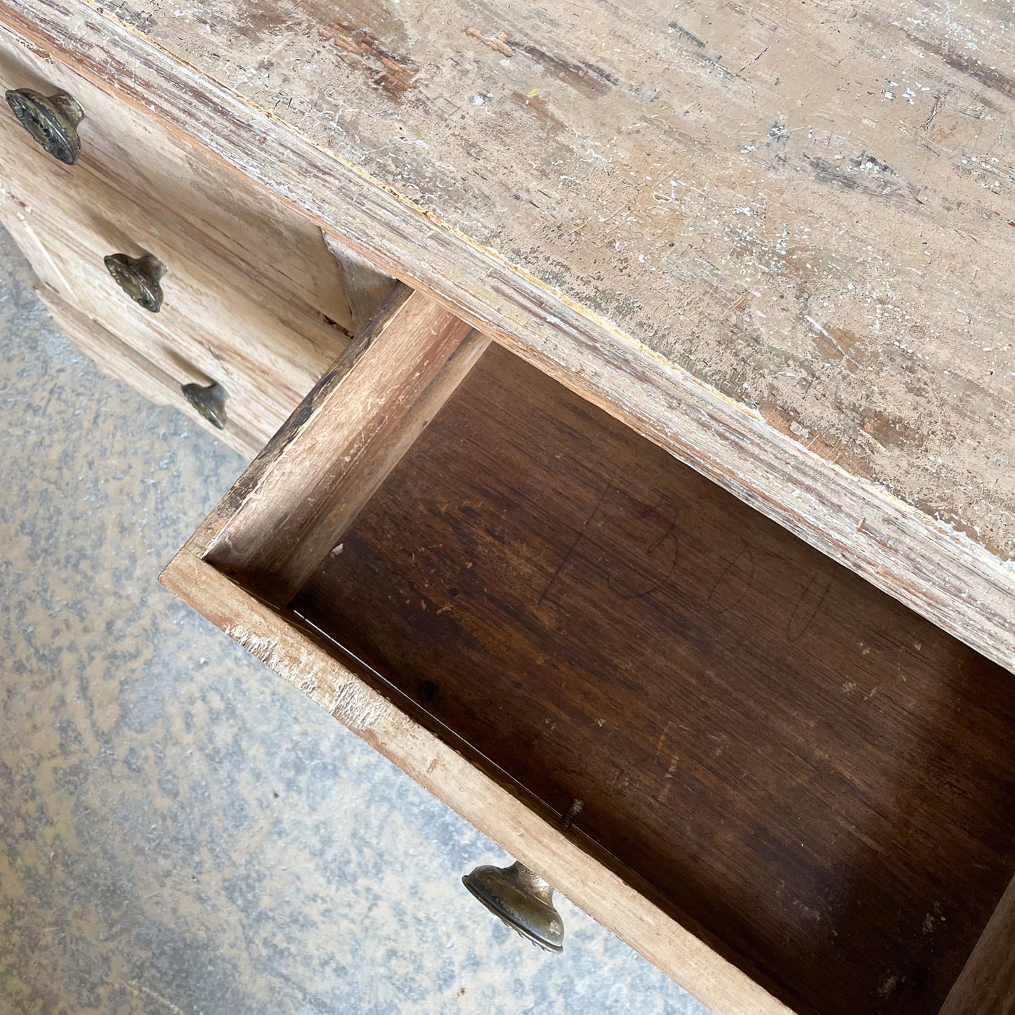 English Antique Chest of Drawers