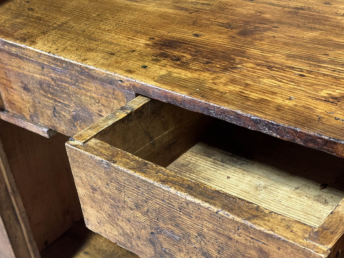 Antique Pine Single Door Bonnetiere