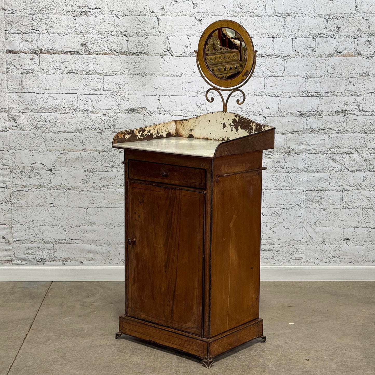 Toll Ware Wash Stand w/ Mirror