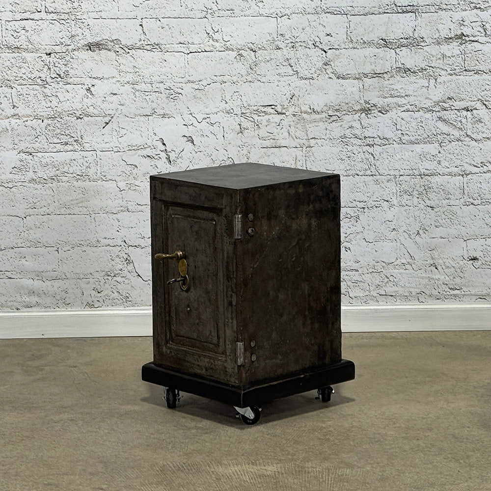 English Georgian Safe c.1780