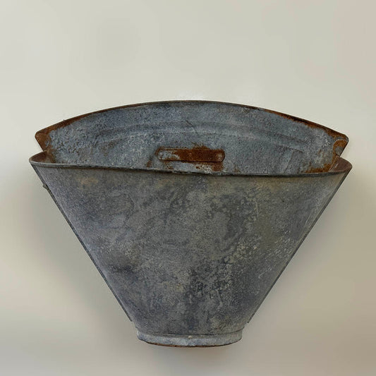 Vintage Metal Grape Hod