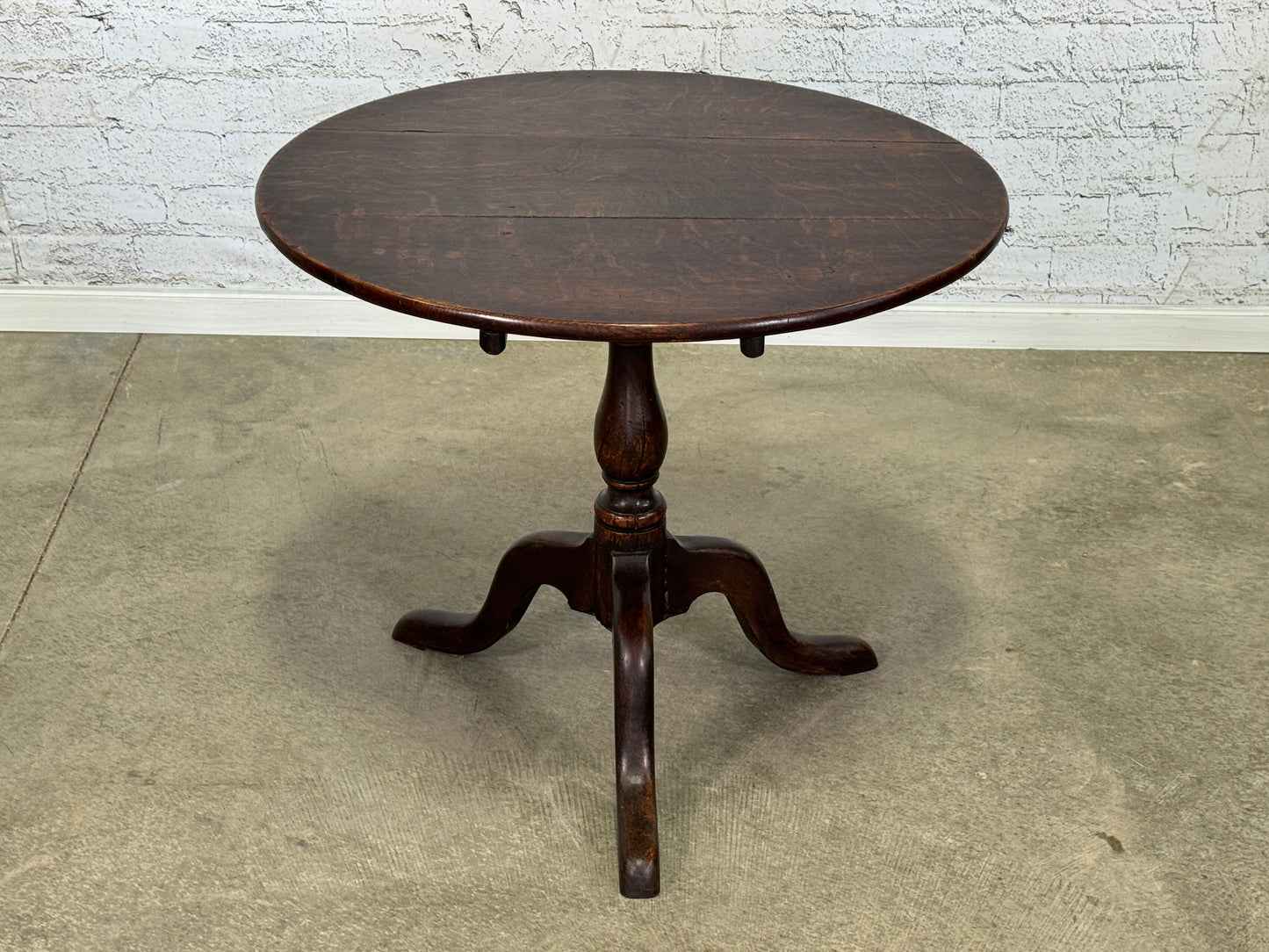 Antique Oak Pedestal Table