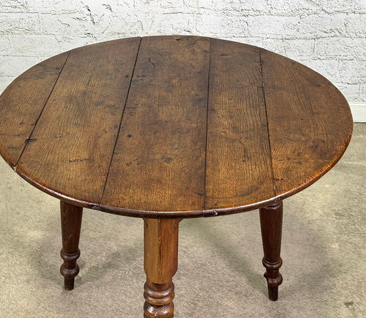 Antique Cricket Table with Turned Legs c.1880
