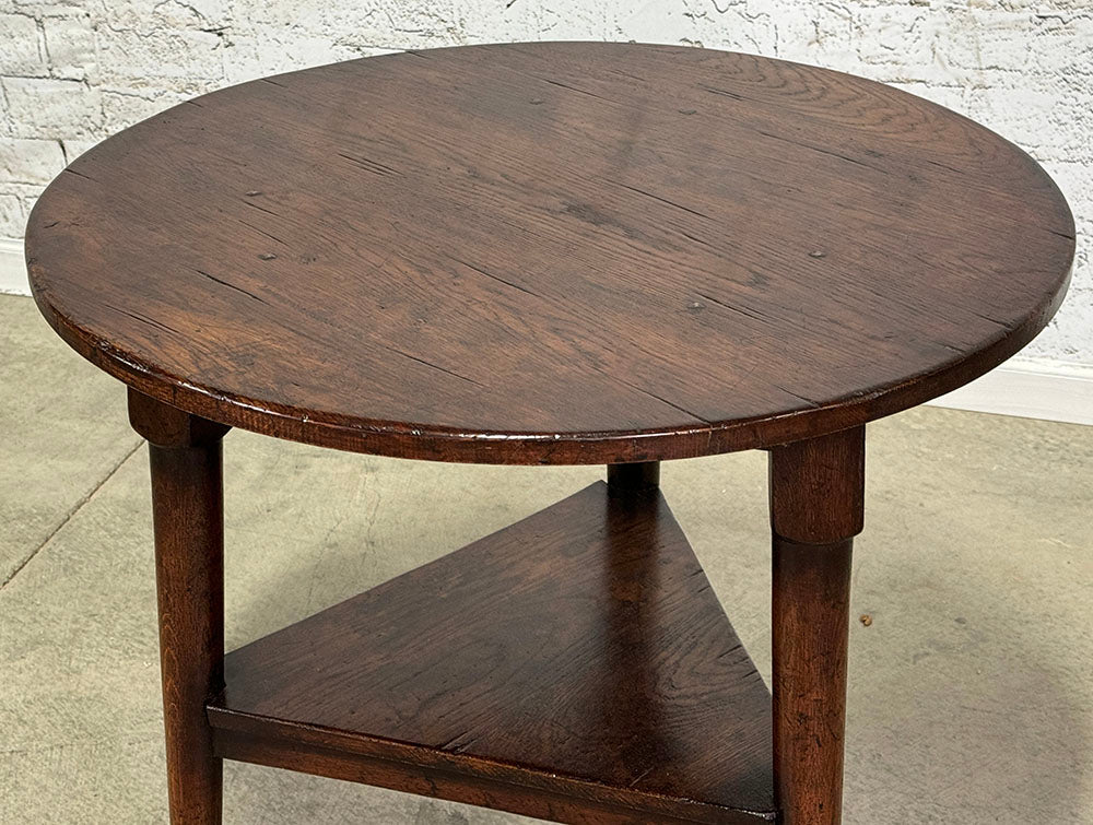 Handcrafted English Cricket Table Pad Foot