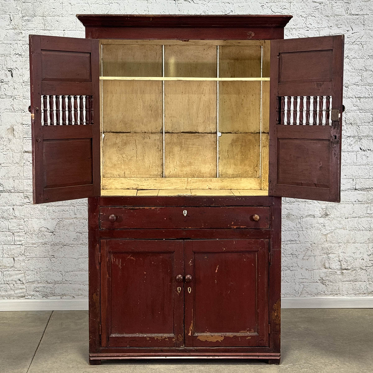 Cupboard for Q or X