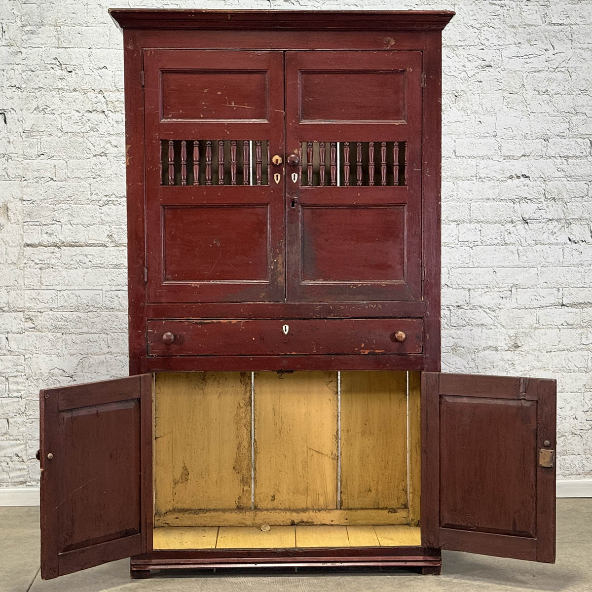 Cupboard for Q or X