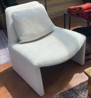 Salvador Armless Chair