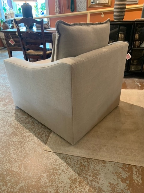 Derby 34" Upholstered Swivel Chair
