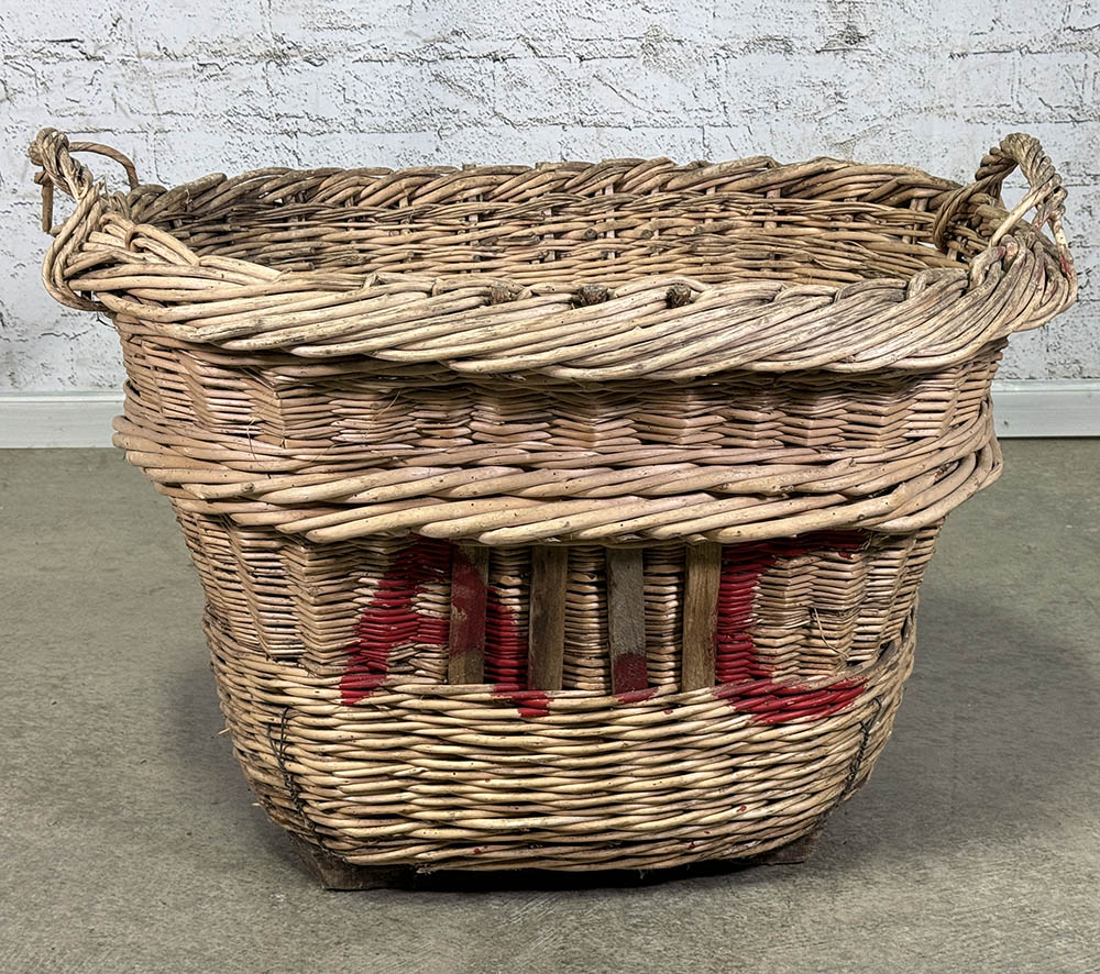 Champagne Basket