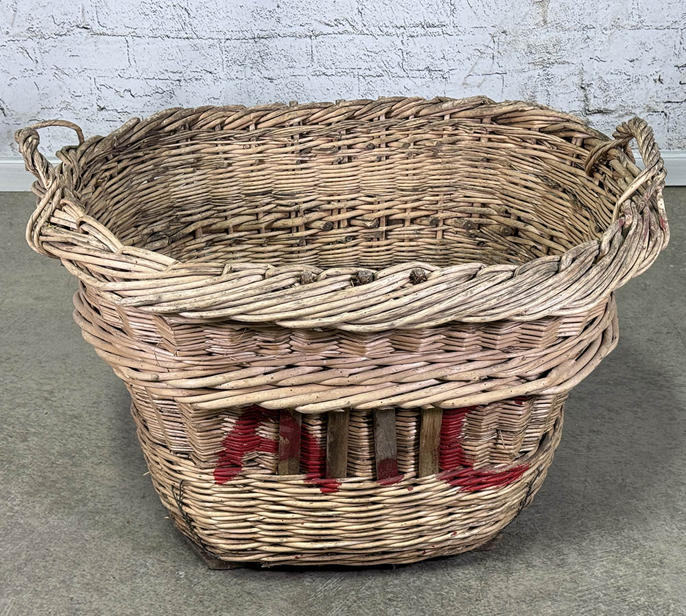 Champagne Basket