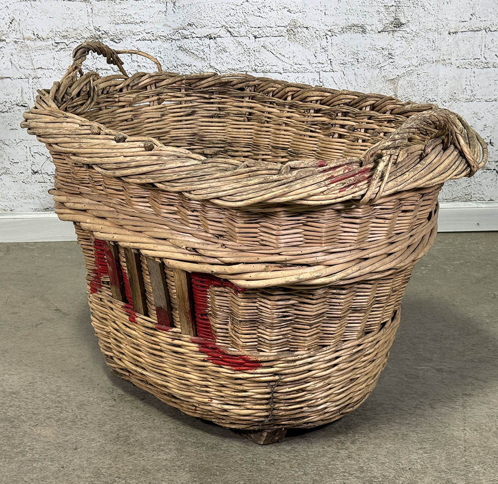 Champagne Basket