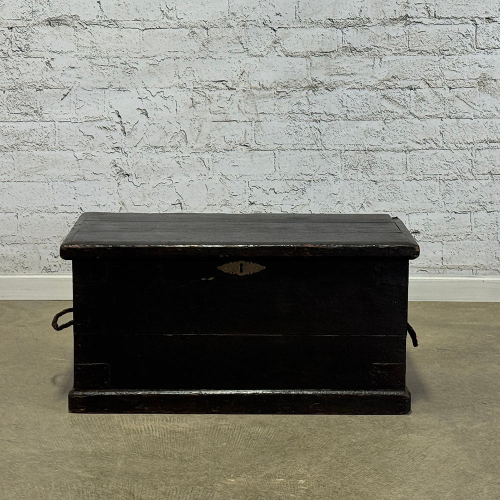 Antique English Painted Pine Rustic Box with Rope Handles