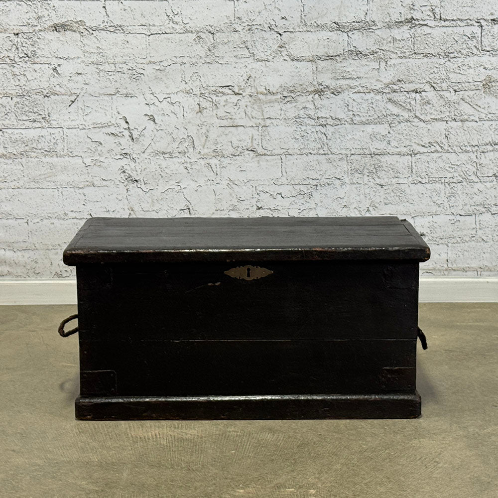 Antique English Painted Pine Rustic Box with Rope Handles