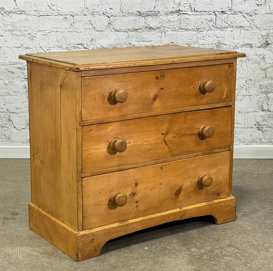Small Pine Chest 3 Drawer