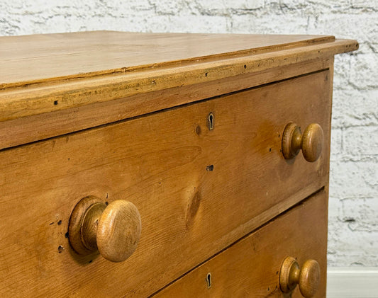 Small Pine Chest 3 Drawer