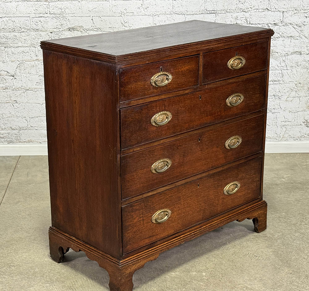 Antique English Oak Chest of Drawers c.1860