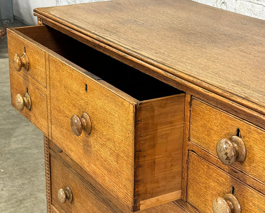 Antique English Oak Regency Chest of Drawers c.1825