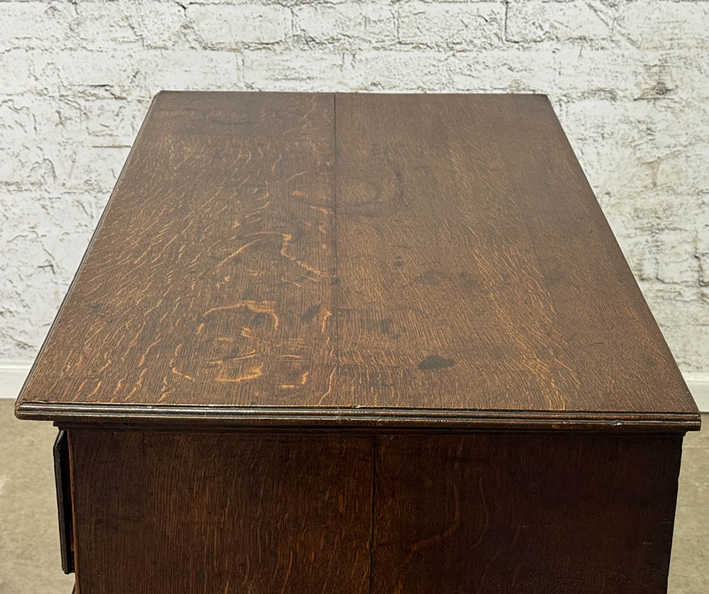 Antique English Oak Chest of Drawers