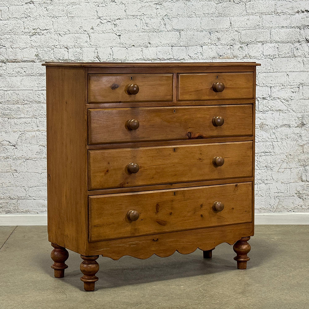 Antique English Pine Chest of Drawer with Cupid's Bow Detail