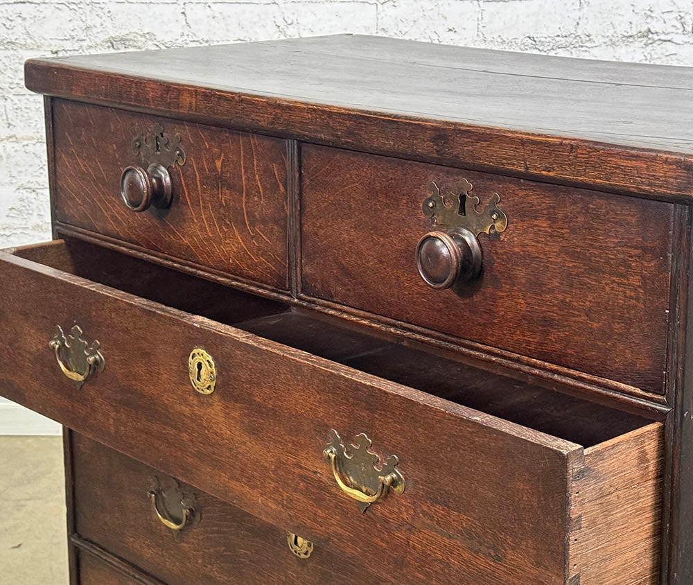 Georgian Split-Top Chest of Drawers