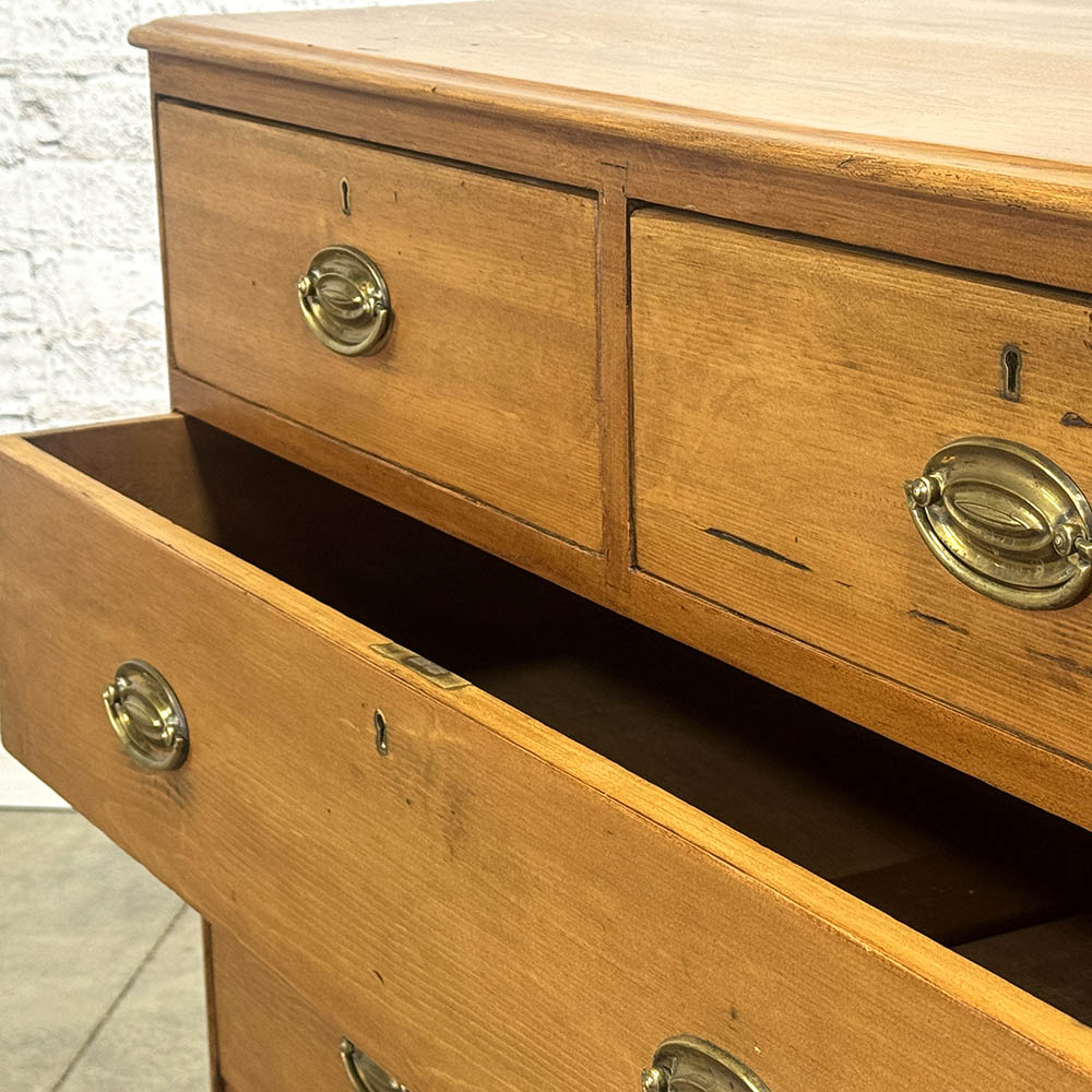 Georgian Pine Chest of Drawers