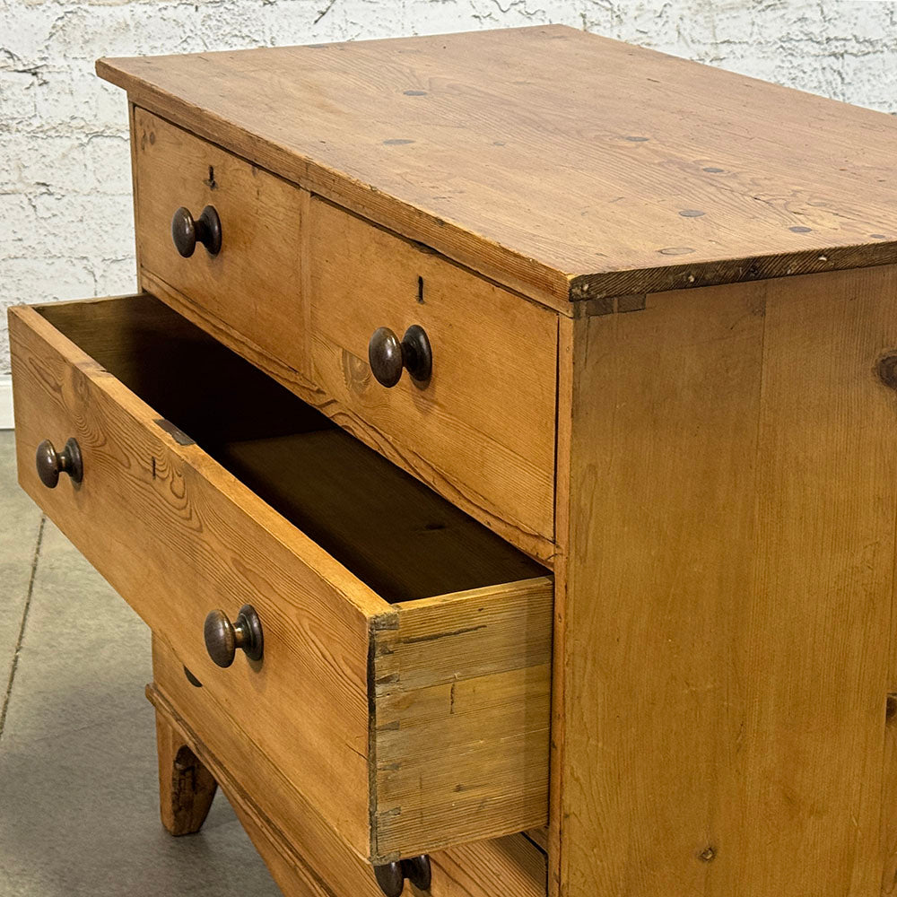 Antique Pine Chest of Drawers