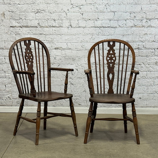 Antique Wheelback Windsor Arm Chair