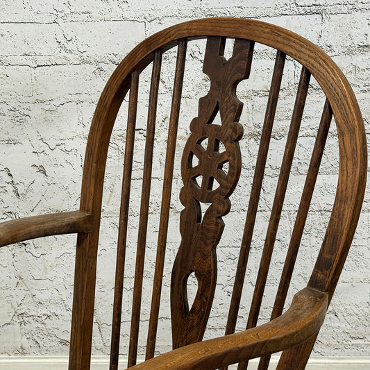 Antique Wheelback Windsor Arm Chair