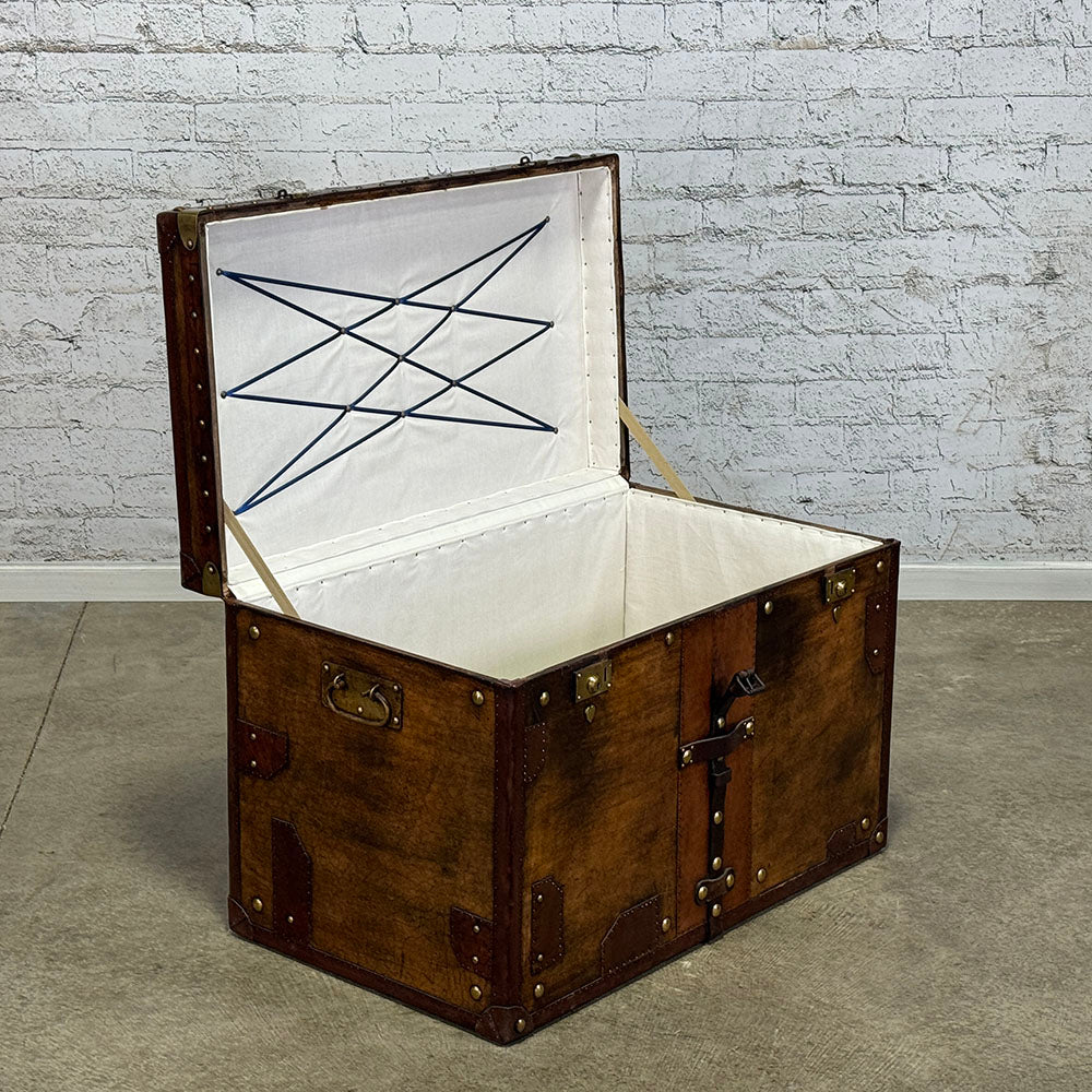 Large Vintage Leather Trunk/Coffee Table