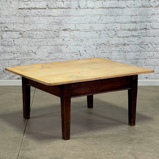 Farm, Coffee Table